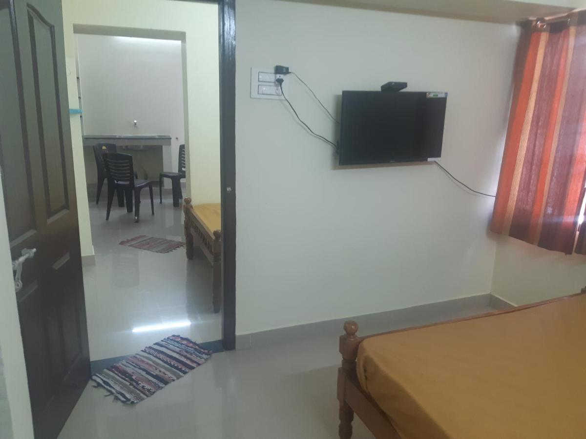 Отель Aranmagan Residency Тиручендур Экстерьер фото