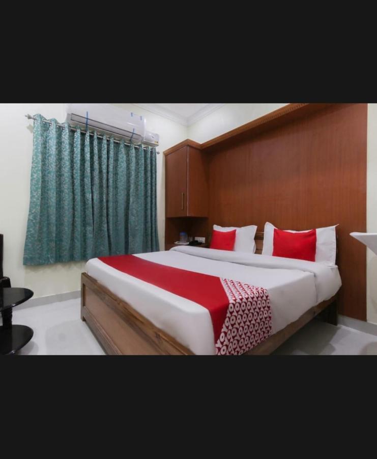 Отель Aranmagan Residency Тиручендур Экстерьер фото